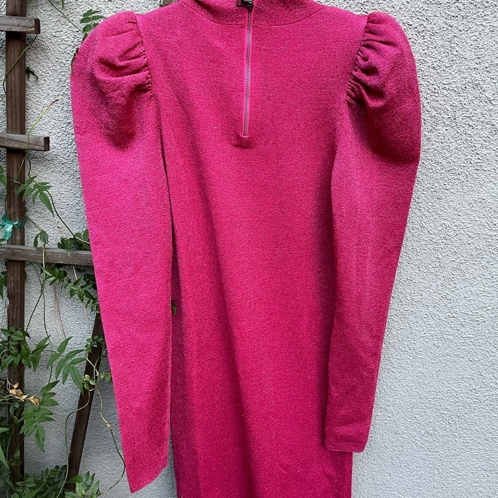 Alice & Olivia Issa Puff Sleeve Dress in Wild Pink Metallic New With Tags! - Picture 6 of 10